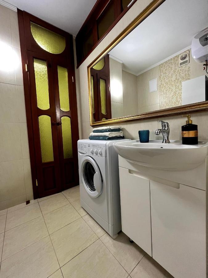 Апартаменты Центр Крещатик Kiev Exterior foto